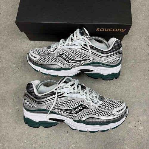 SAUCONY OMNI PRO GRID 9 - WHITE / PINE GREEN (NO BOX )