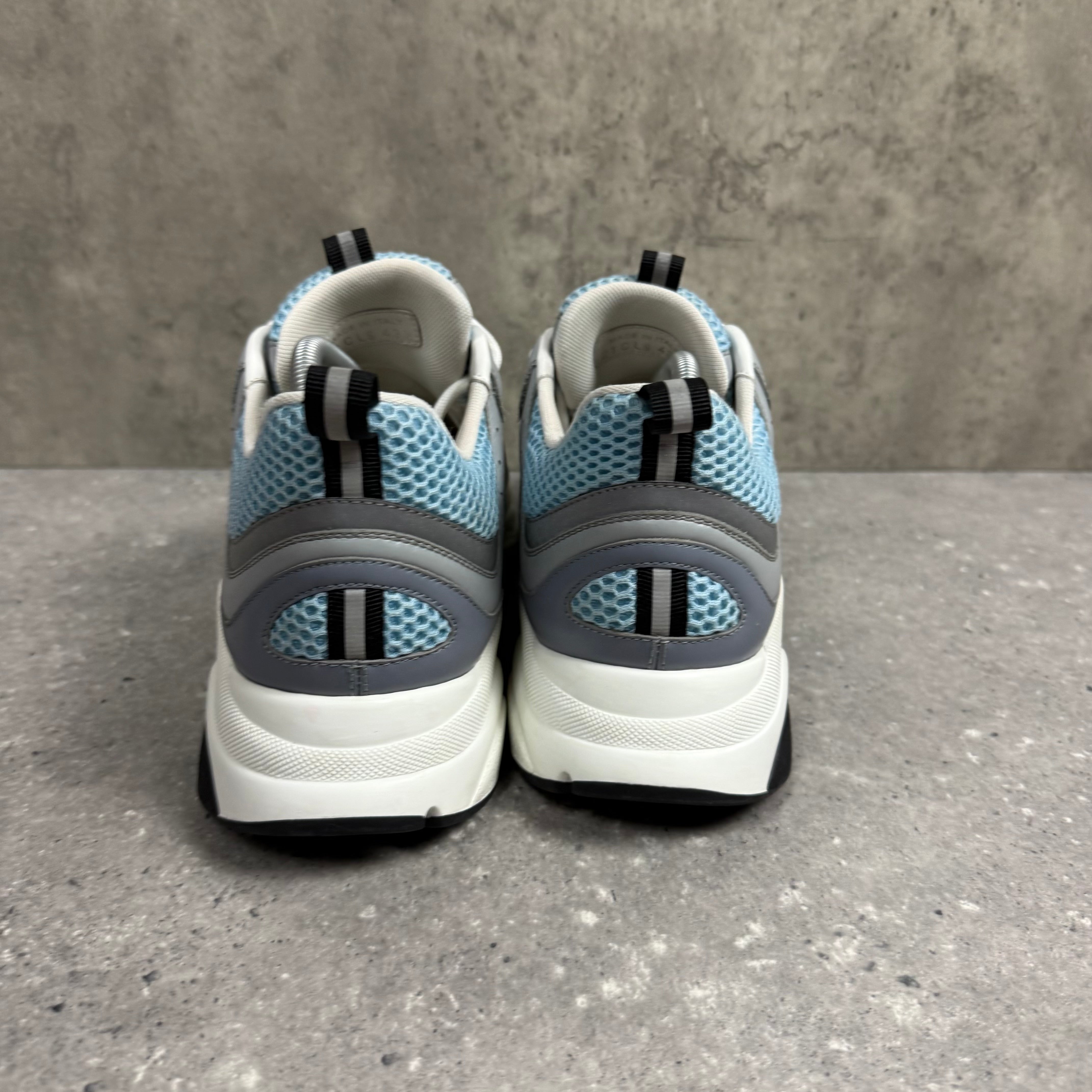 DIOR B22 BABY BLUE - (EU 43.5 / UK 9.5)