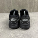 DIOR B30 BLACK (EU 41 / UK 7)