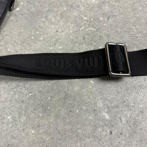 LOUIS VUITTON TRIO MESSENGER BAG