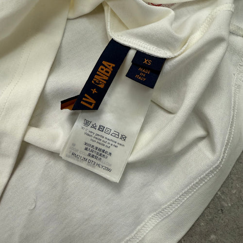 LOUIS VUITTON NBA WHITE T-SHIRT - XS (FITS S)