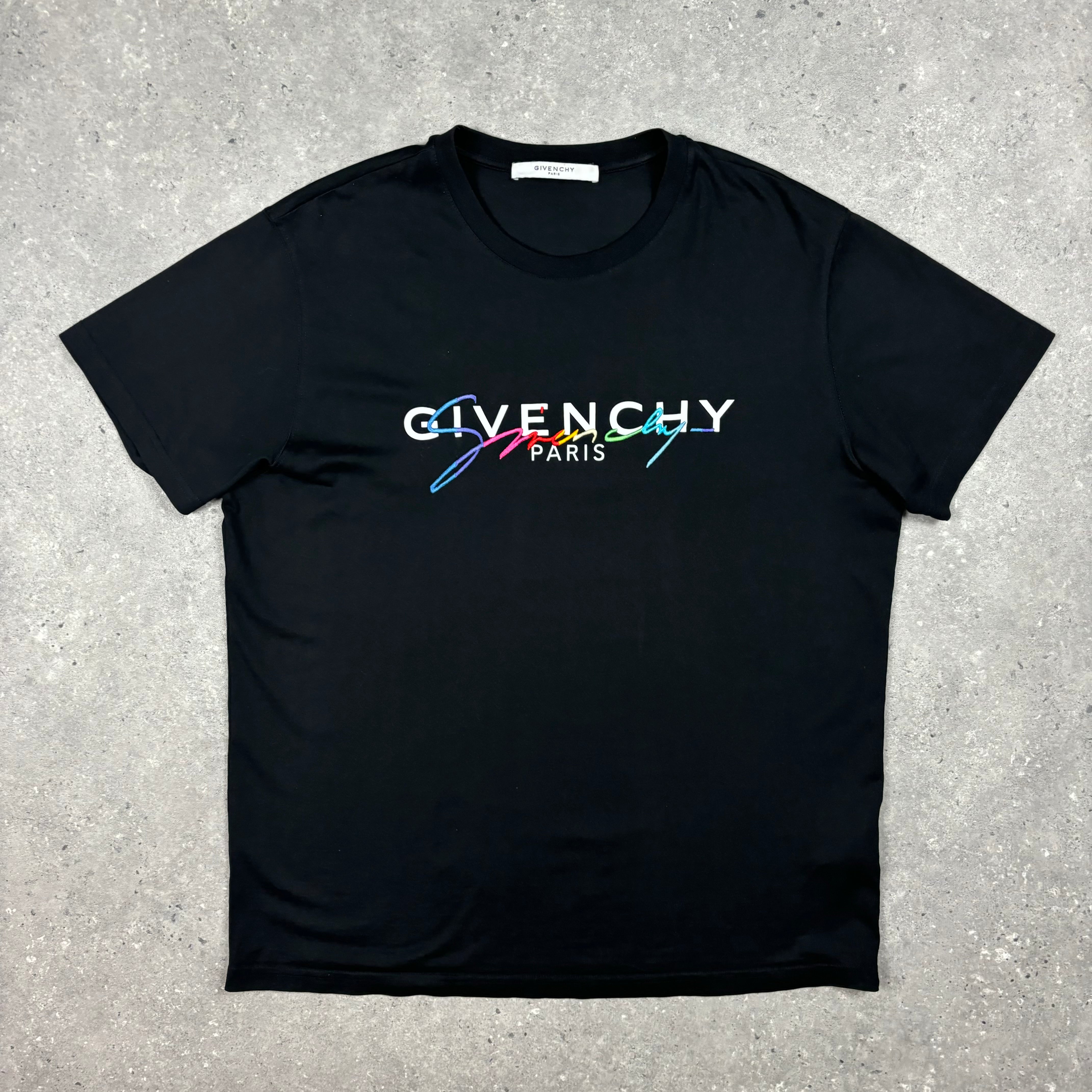 GIVENCHY T-SHIRT (FITS M/L)