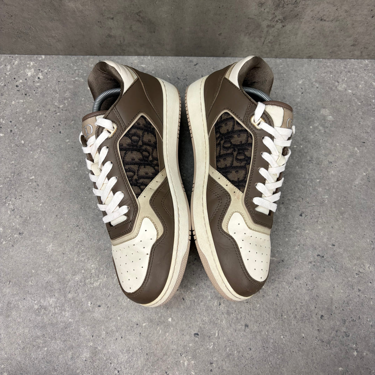 DIOR B27 BROWN/BEIGE - (EU43 / UK9)