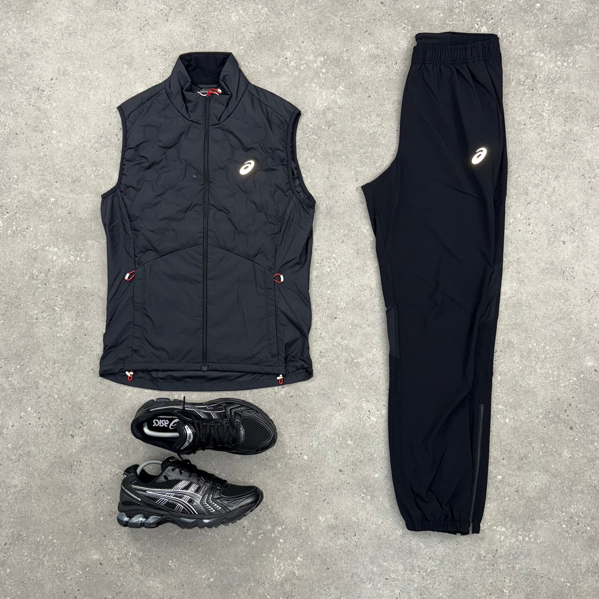 ASICS ROAD GILET & CORE WOVEN PANT SET - PERFORMANCE BLACK