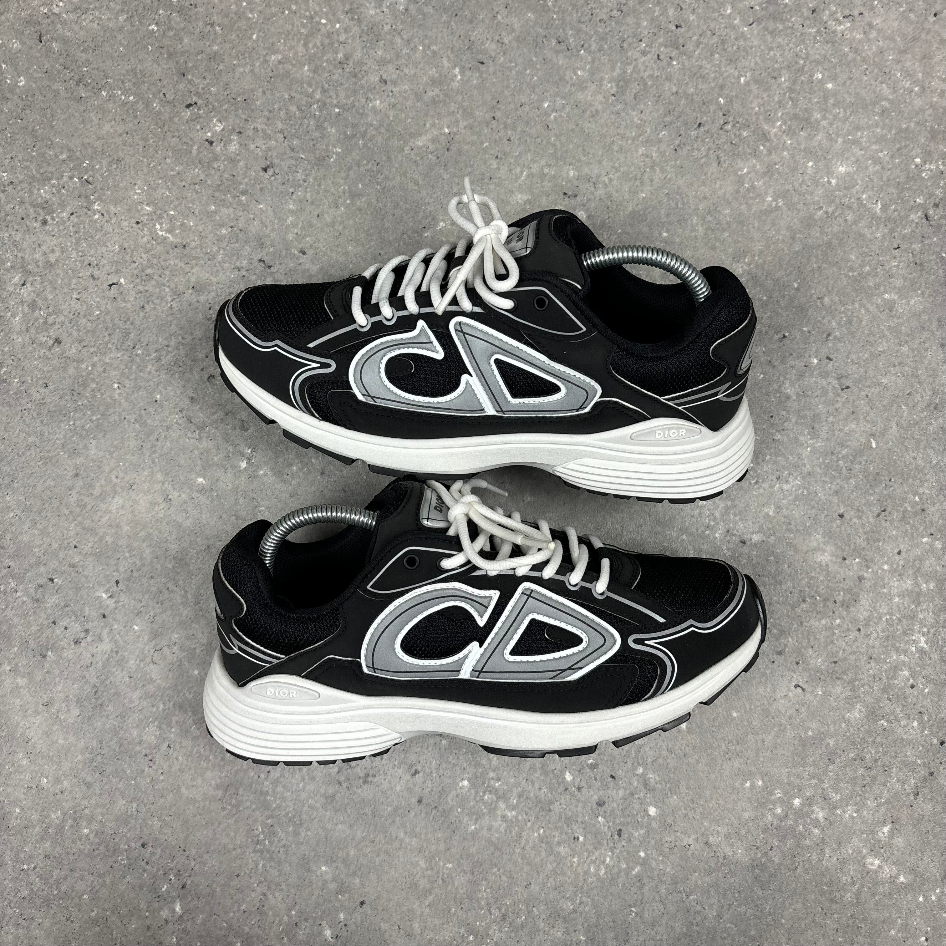 DIOR B30 BLACK - (EU 41 / UK 7)