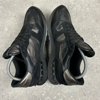 VALENTINO ROCKRUNNER - (EU 41 / UK 7)