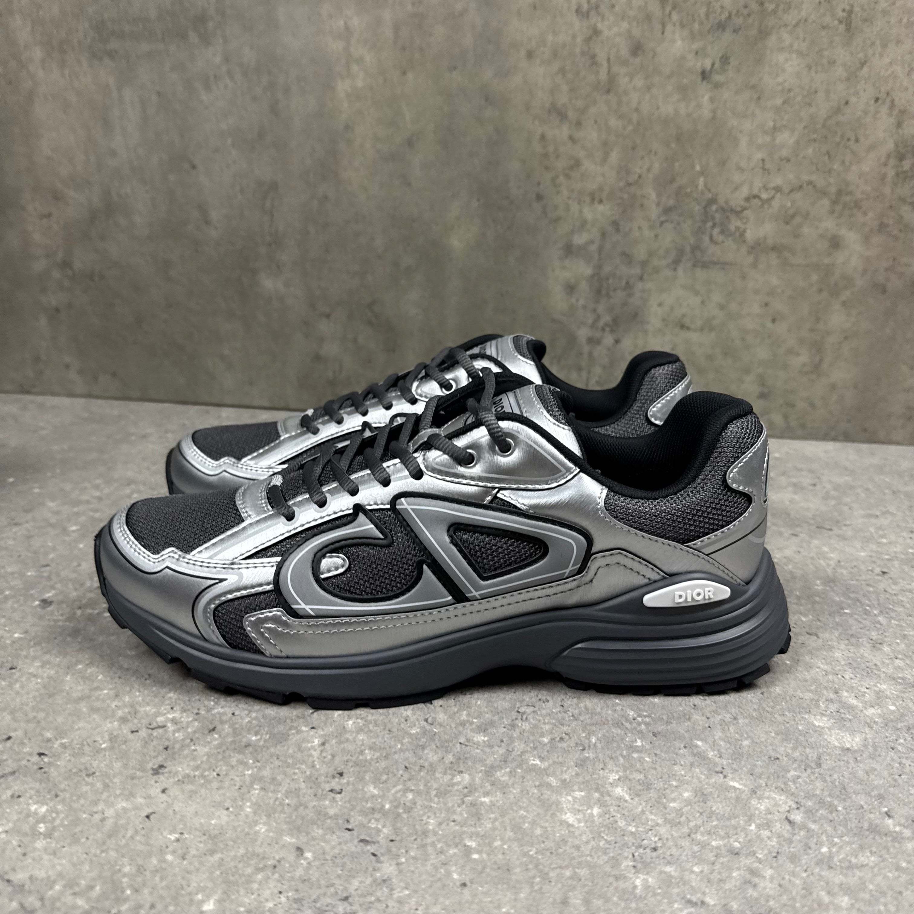 DIOR B30 GREY/SILVER - (EU42 / UK8)