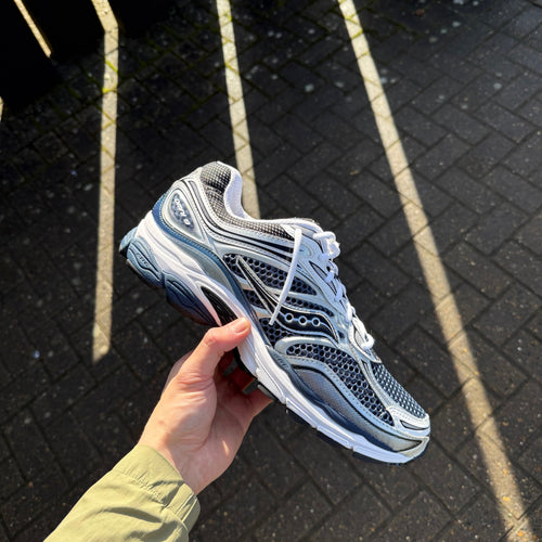 SAUCONY OMNI PRO GRID 9 - DEEP NAVY