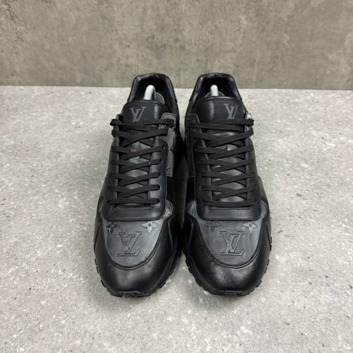 LOUIS VUITTON RUNAWAYS - EU42 (FITS UK 9)