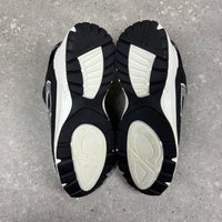 DIOR B30 BLACK/WHITE -  (EU43 / UK9)