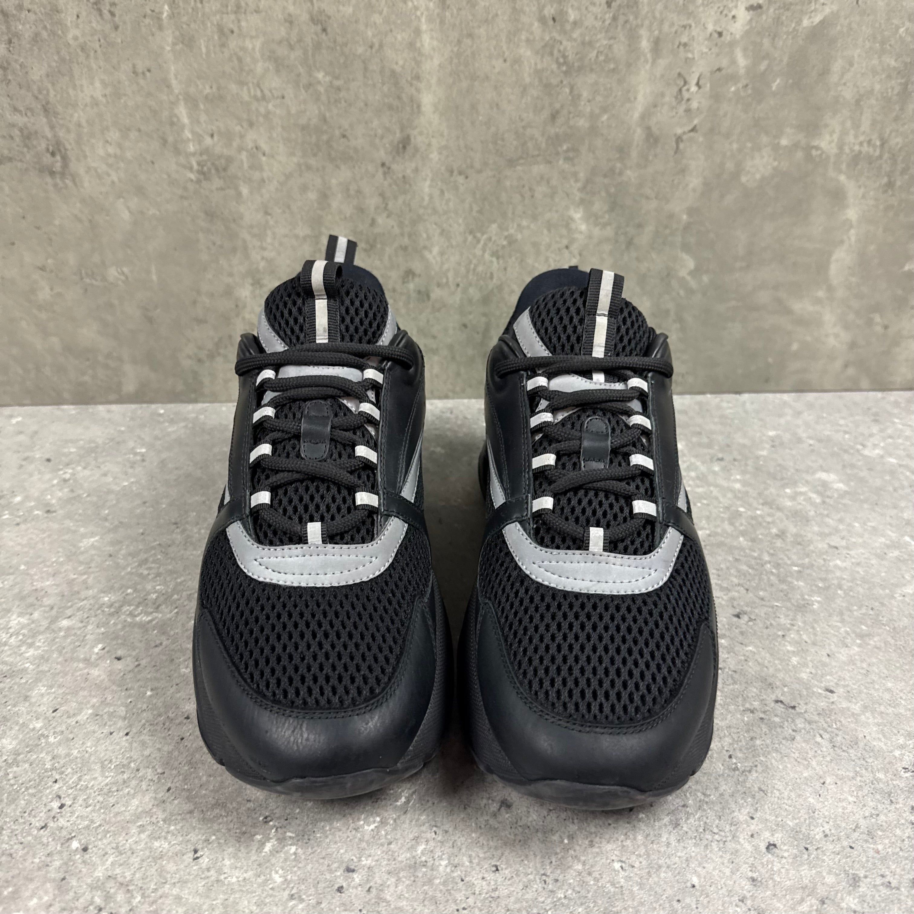 DIOR B22 BLACK - (EU42 / UK8)