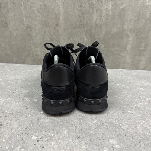 VALENTINO ROCKRUNNER BLACK - (EU42 / UK8)