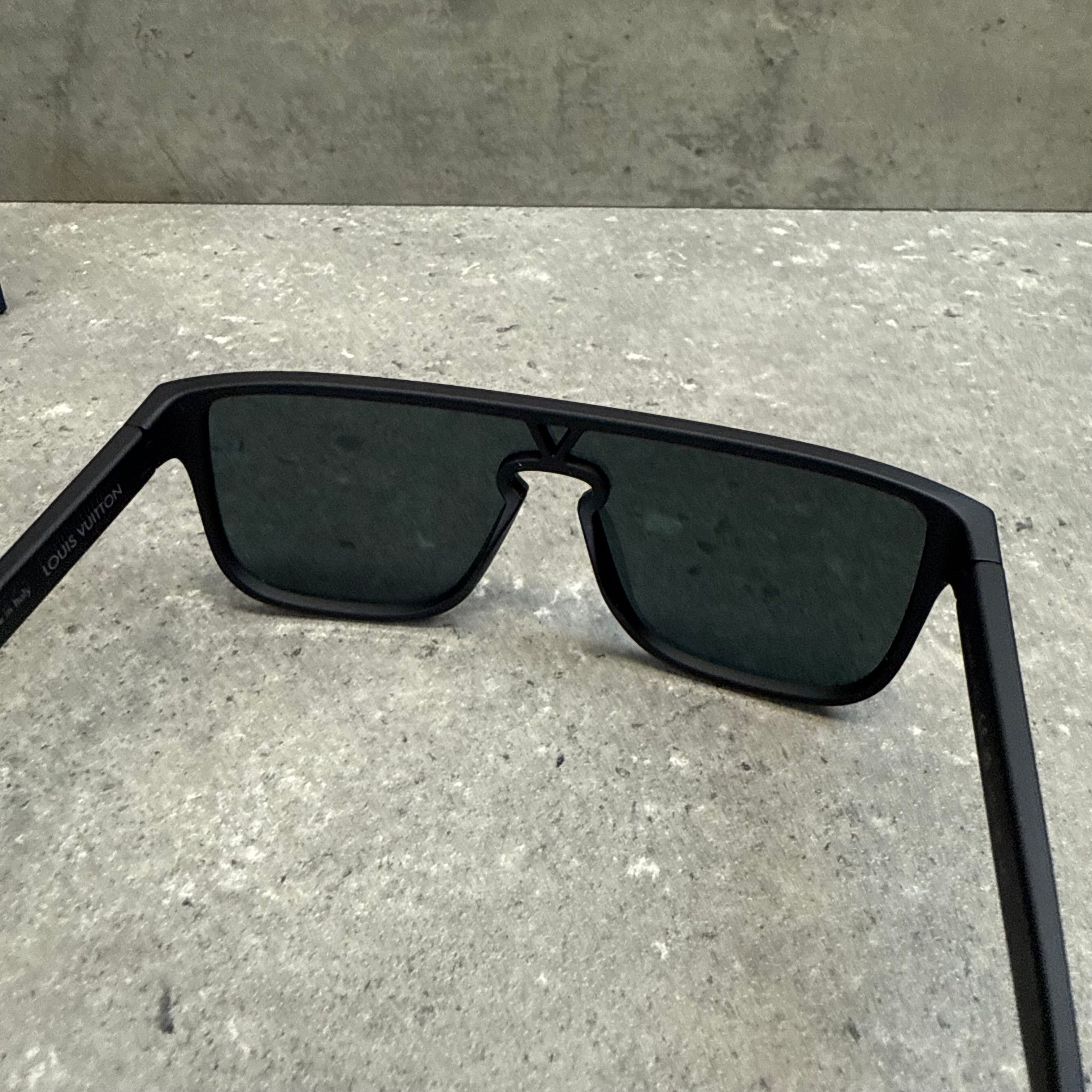 LOUIS VUITTON WAIMEA SUNGLASSES