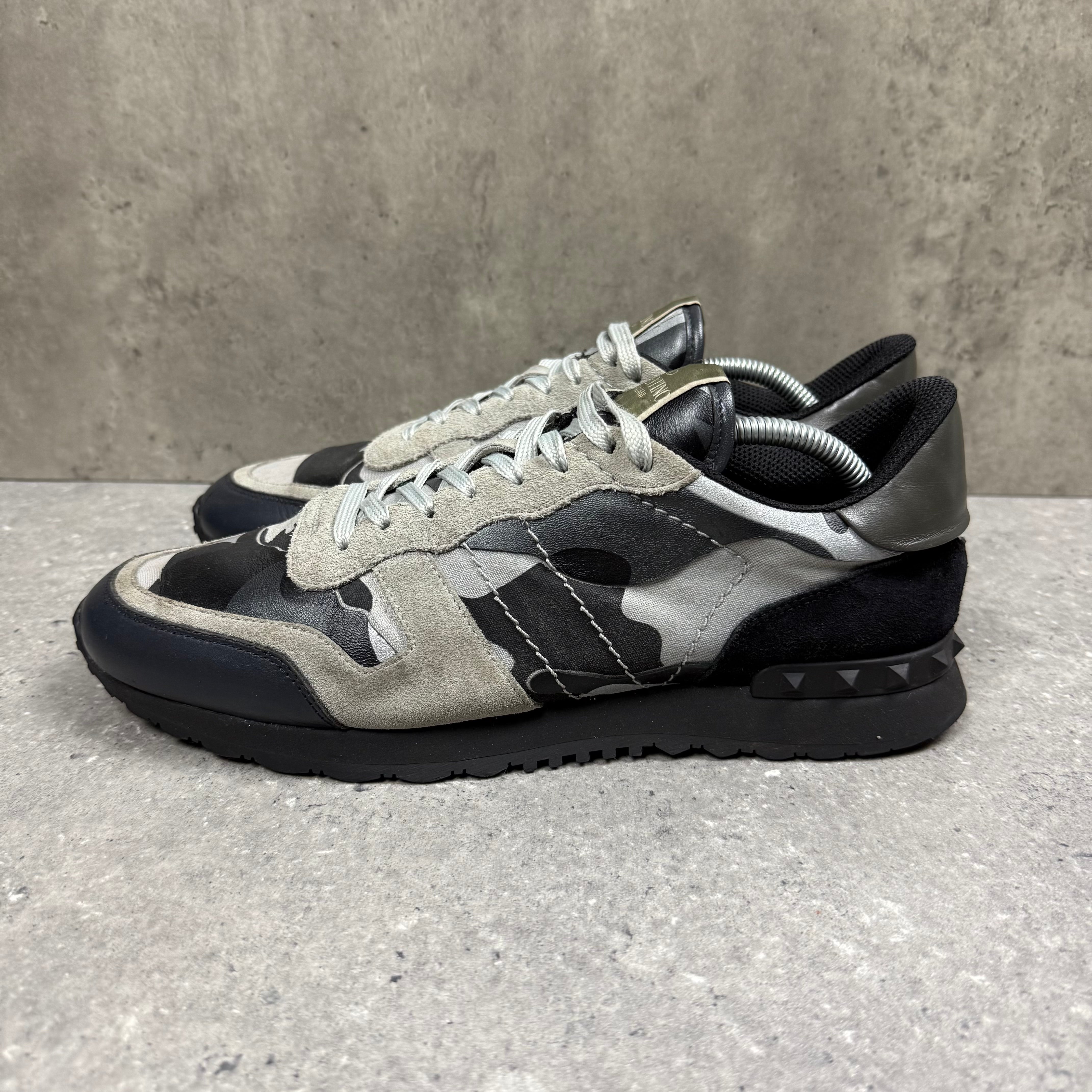 VALENTINO ROCKRUNNER GREY - (EU44 / UK10)