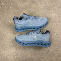 ON RUNNING x LOEWE CLOUDTILT BABY BLUE - (UK8)