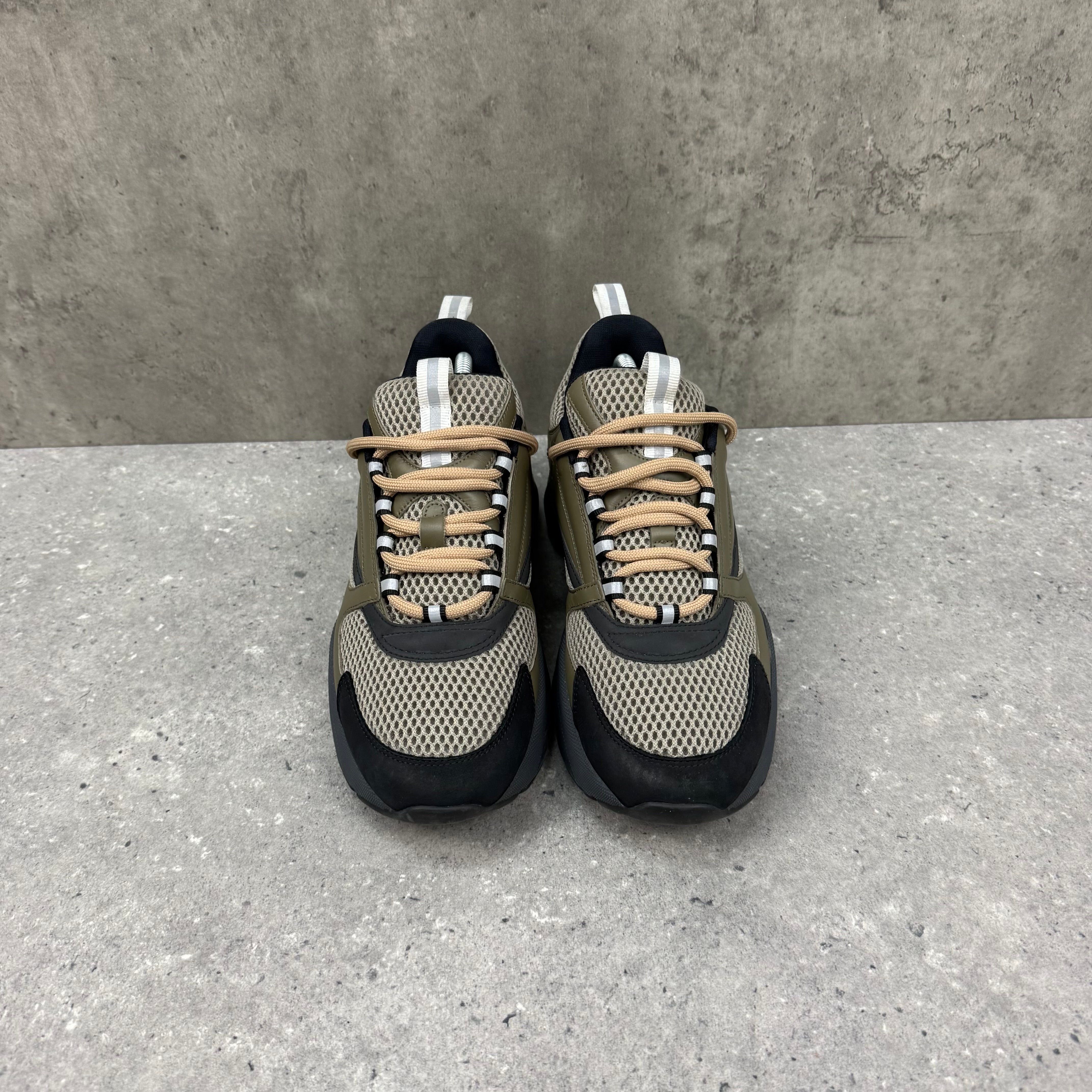 DIOR B22 KHAKI - (EU 41 / UK 7)