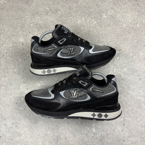 LOUIS VUITTON RUNAWAYS BLACK - EU40.5 (FITS UK 7.5)