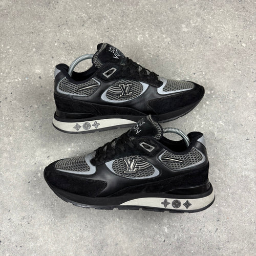 LOUIS VUITTON RUNAWAYS BLACK - EU40.5 (FITS UK 7.5)