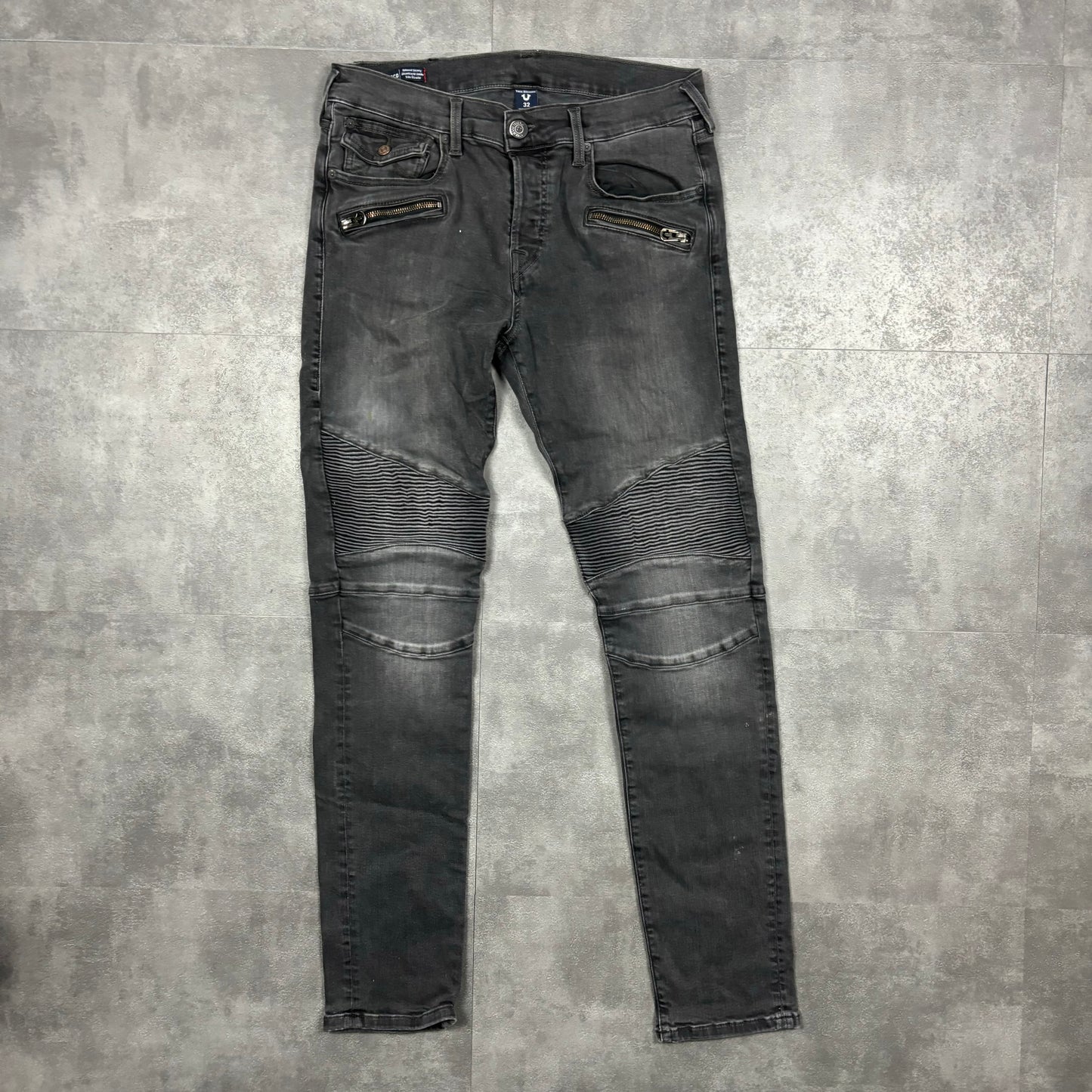 TRUE RELGION BIKER JEANS 32"