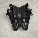 VALENTINO ROCKRUNNER BLACK - (EU42 / UK8)