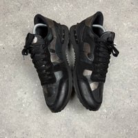 VALENTINO ROCKRUNNER BLACK - (EU42 / UK8)