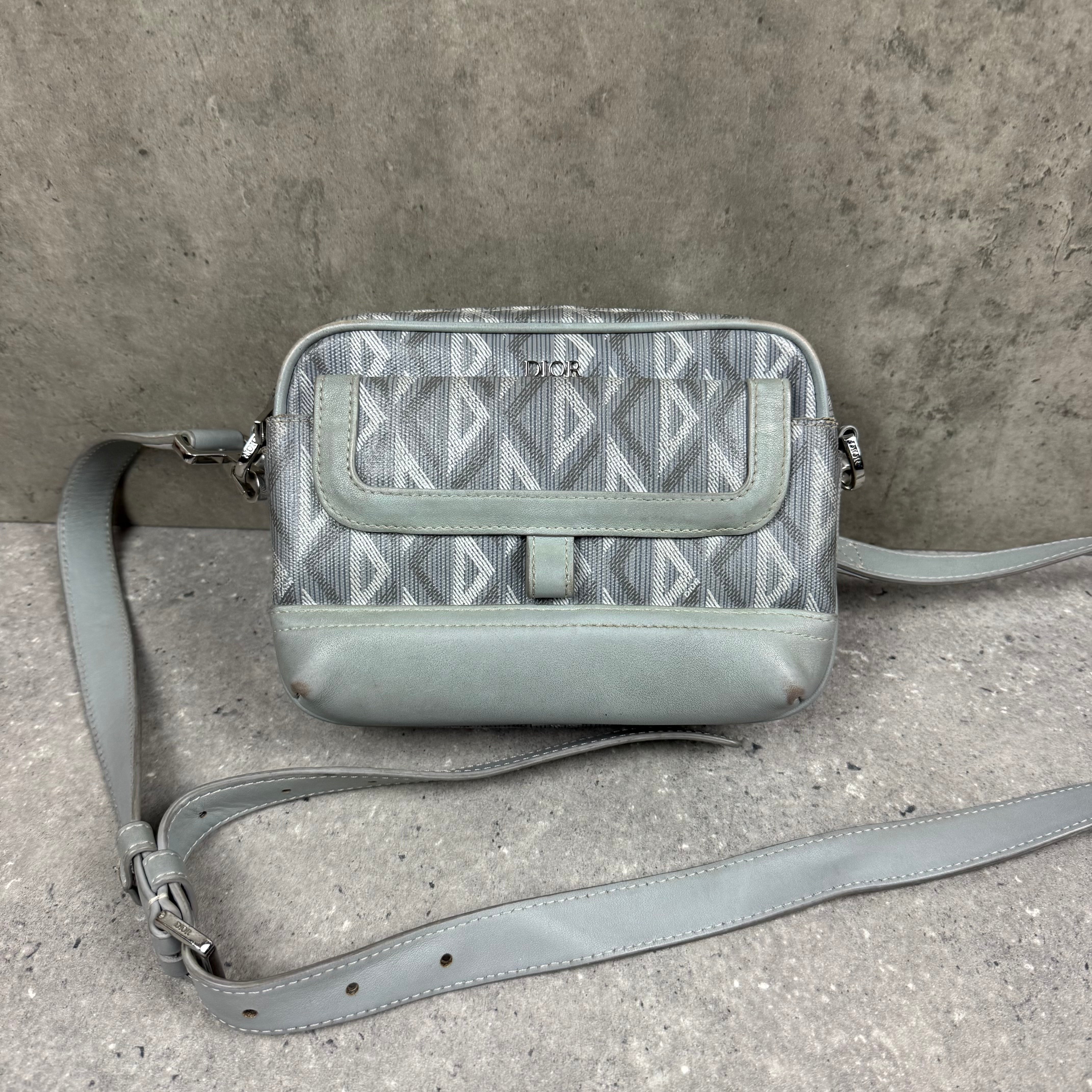 DIOR DIAMOND HIT THE ROAD BAG - GREY