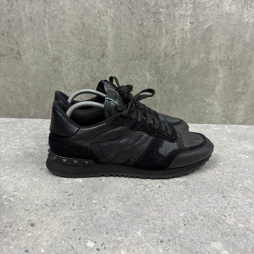 VALENTINO ROCKRUNNER BLACK - (EU42 / UK8)