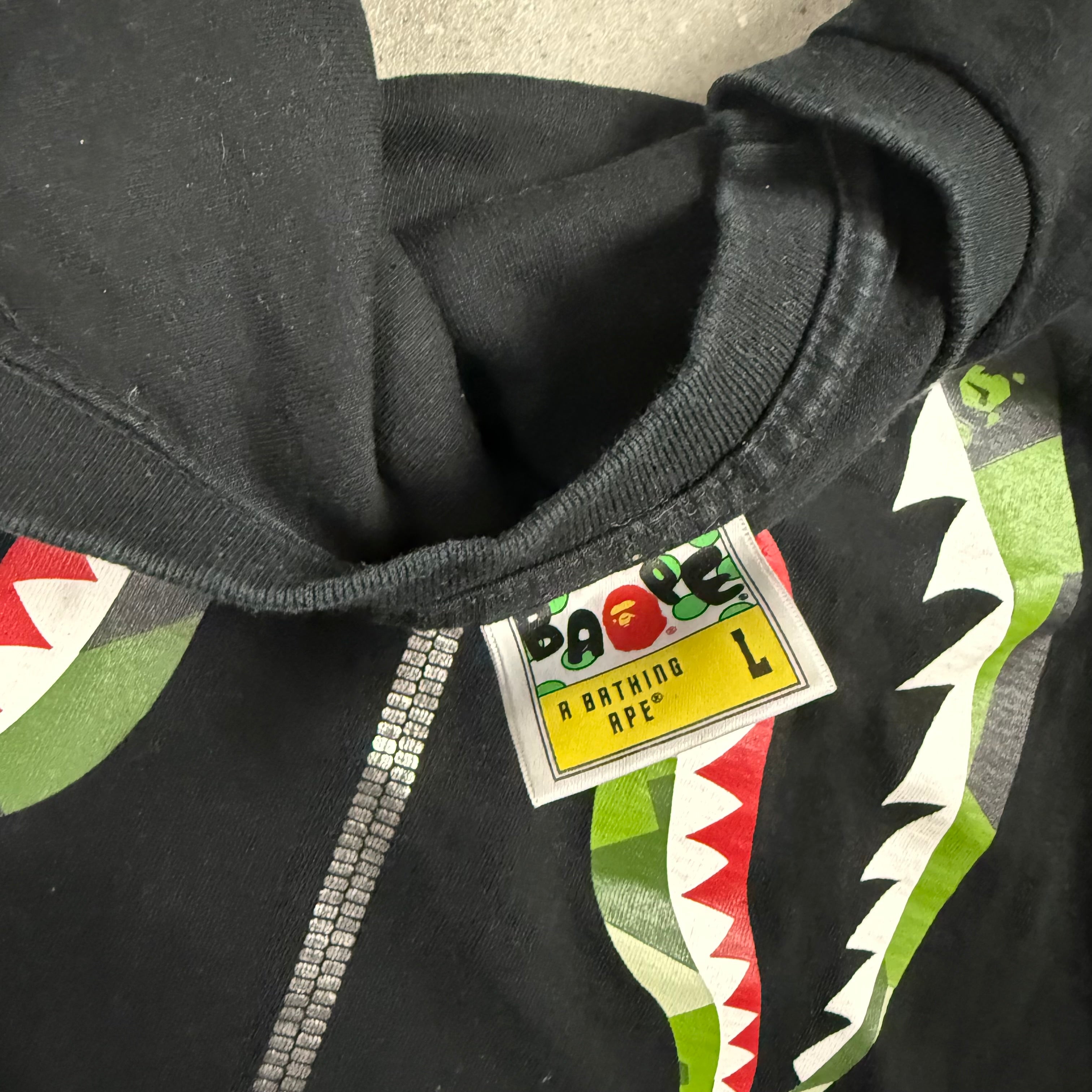 BAPE T-SHIRT BLACK - L (FITS S/M)