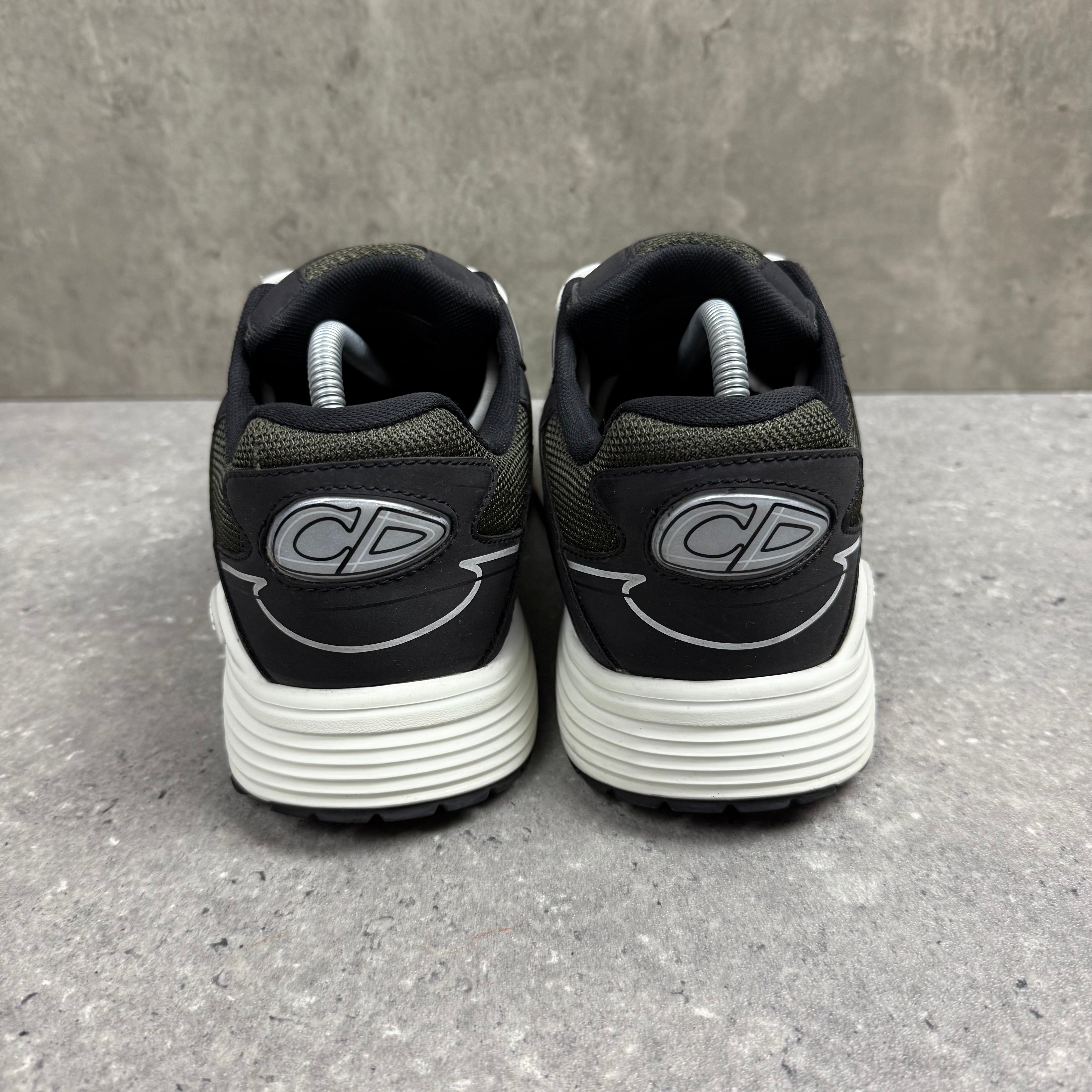 DIOR B30 KHAKI/BLACK - (EU44 / UK 10)