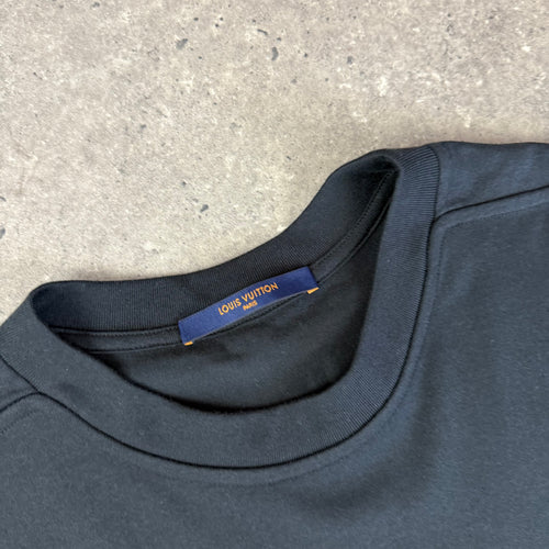 LOUIS VUITTON NBA T-SHIRT - (XL)
