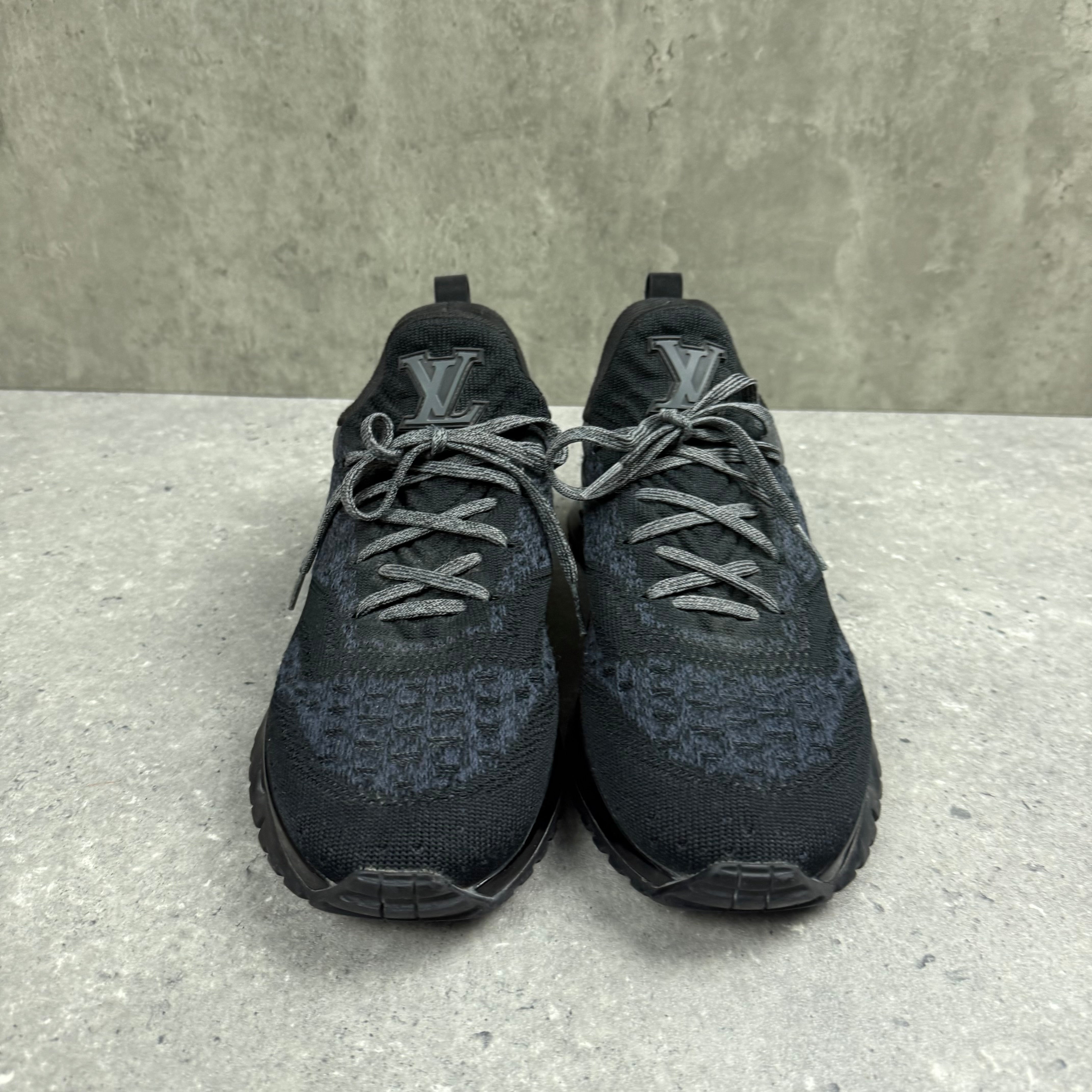 LOUIS VUITTON VNR - EU41.5 (FITS UK 8.5)