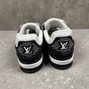 LOUIS VUITTON BLACK DENIMS - EU 42.5 (FITS UK 9.5)