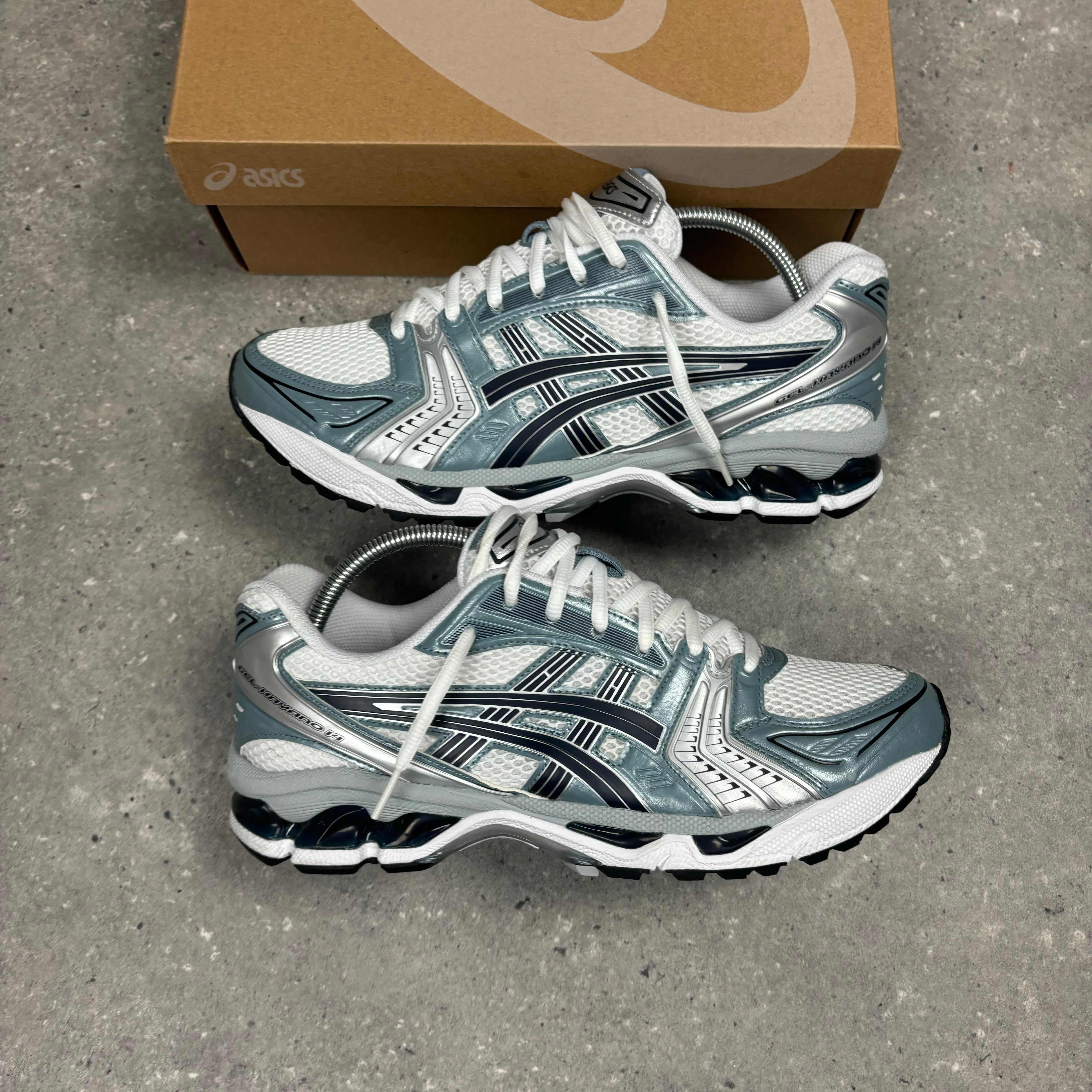 ASICS GEL KAYANO 14 WHITE FJORD GREY - (UK8.5)
