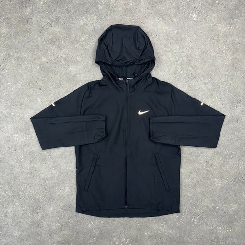 NIKE REPEL WINDRUNNER - BLACK