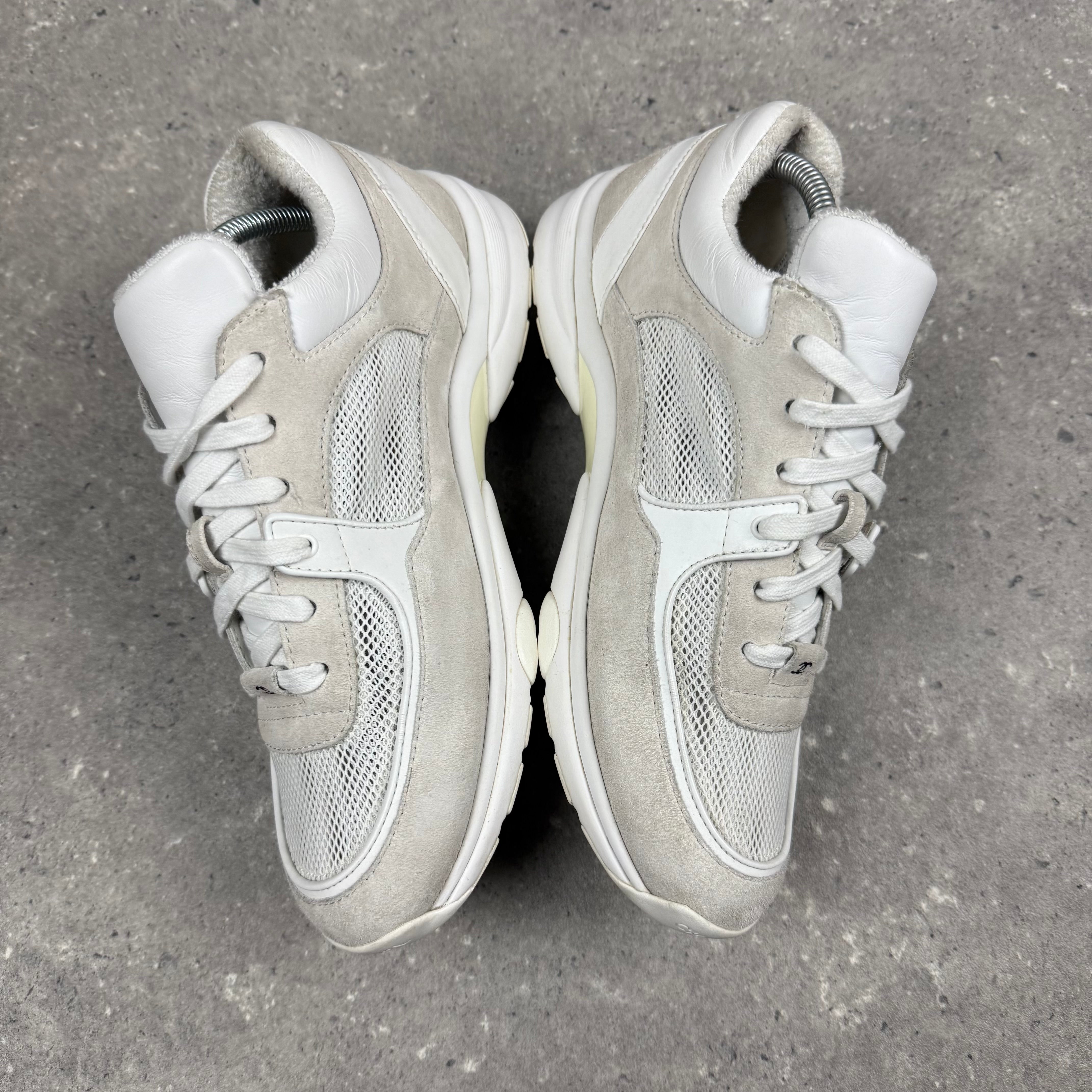 CHANEL CC RUNNERS -  (EU42 / UK8)