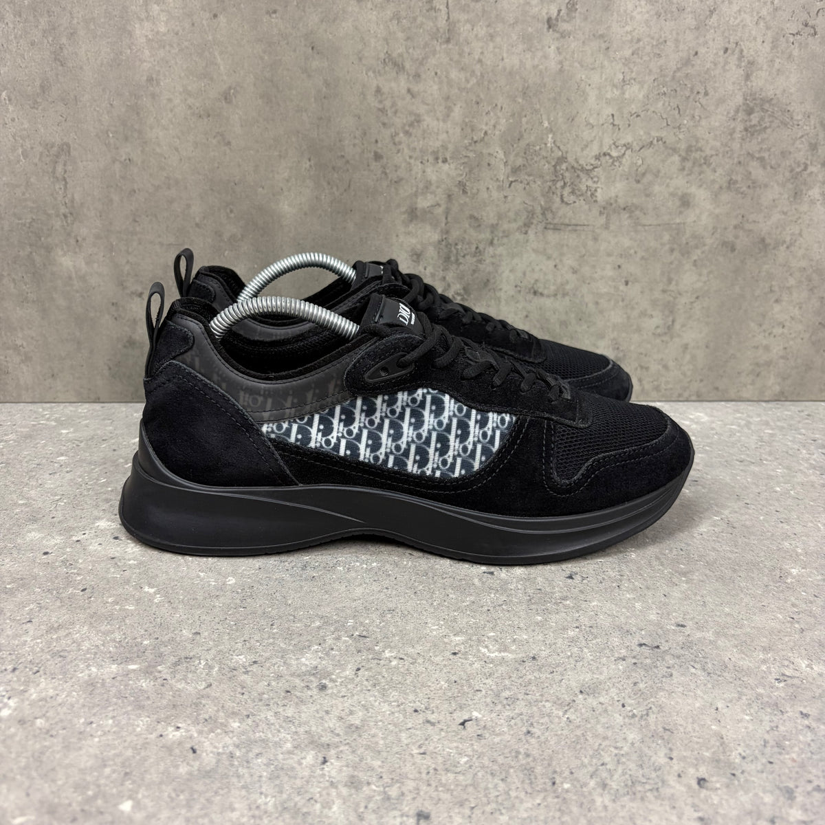 DIOR B25 BLACK - (EU43 / UK9)