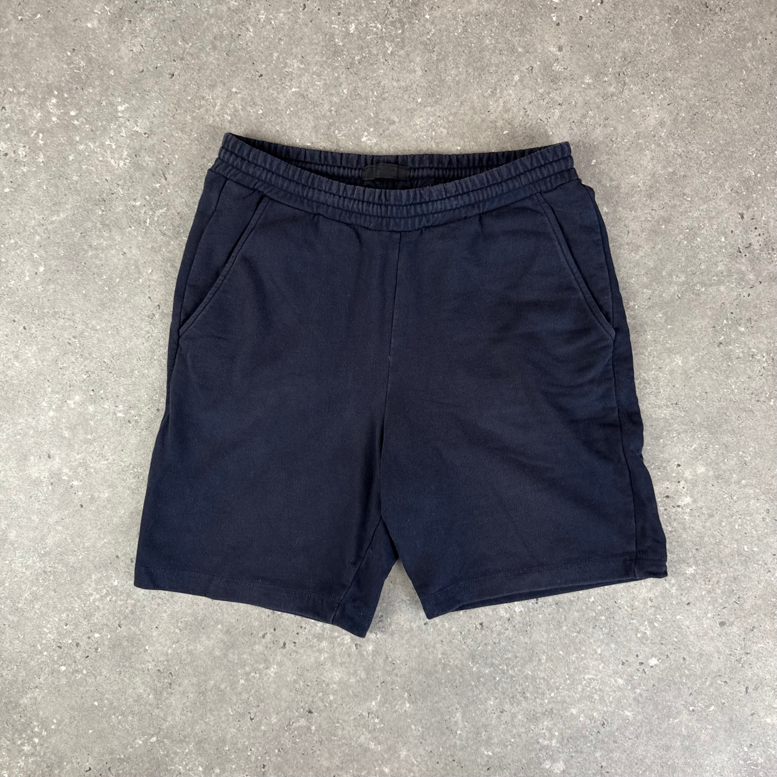 PRADA SHORTS - (S)