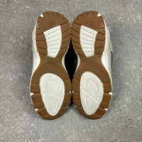 DIOR B30 BEIGE - (EU 41 / UK 7)