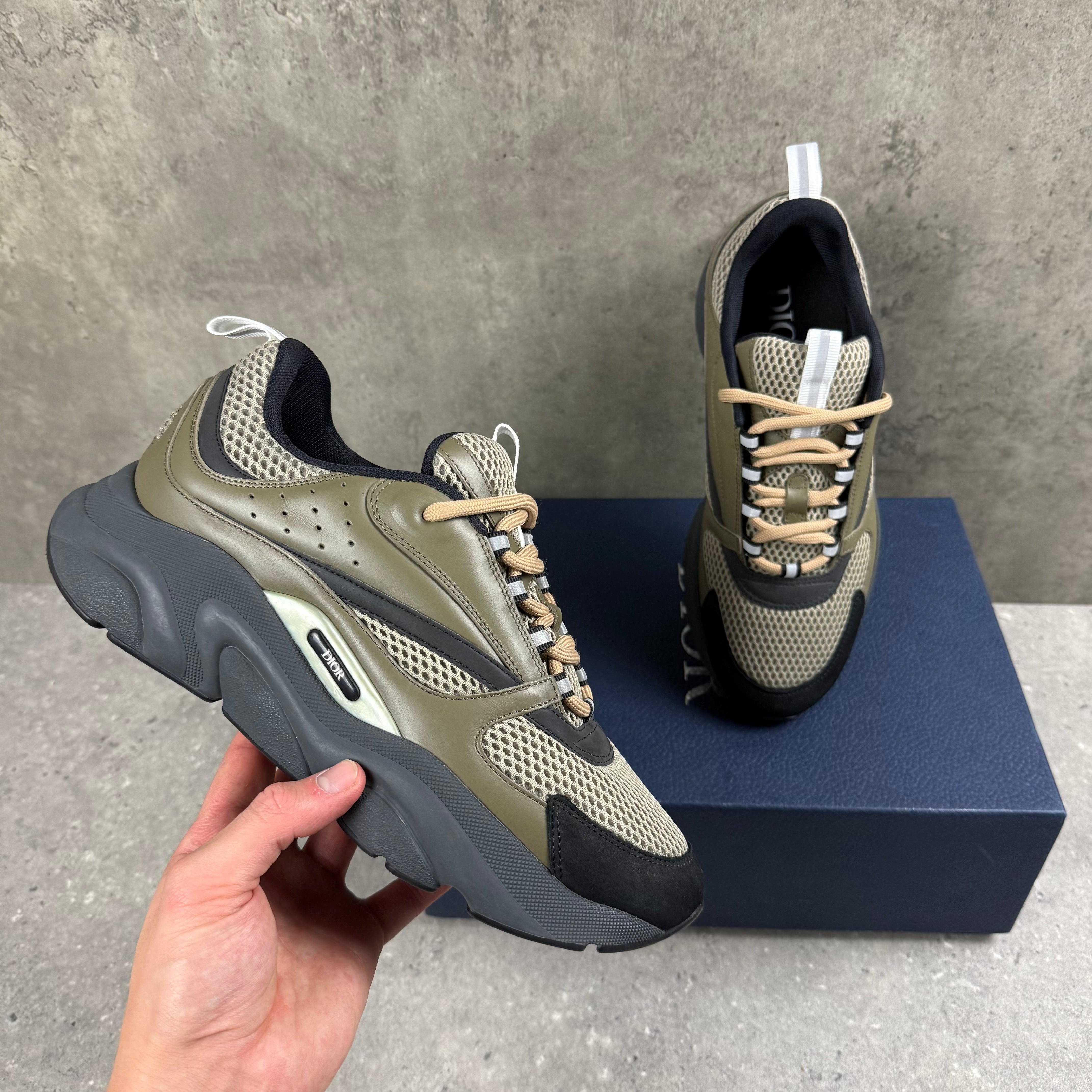 DIOR B22 KHAKI - (EU42 / UK8)