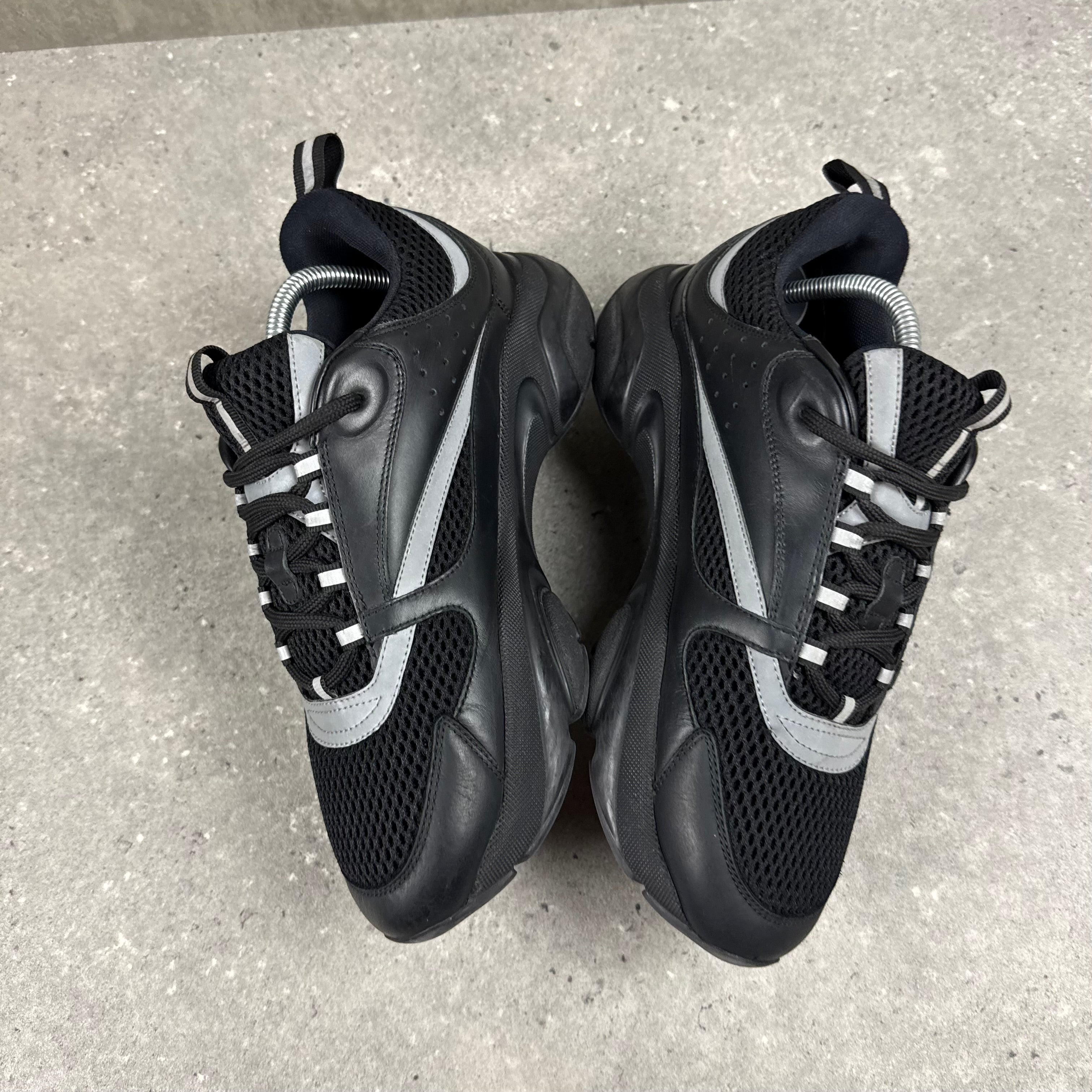 DIOR B22 BLACK - (EU42 / UK8)