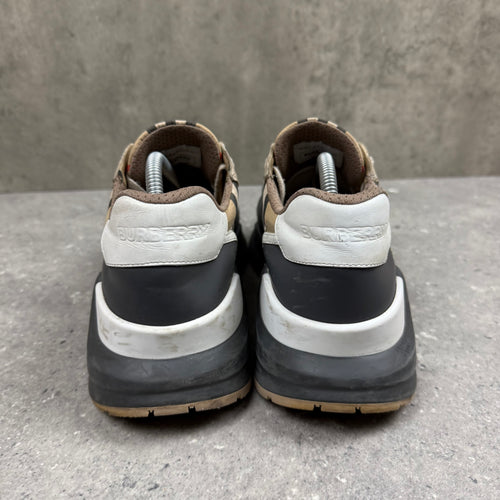 BURBERRY RAMSEY -  (EU44 / UK10)