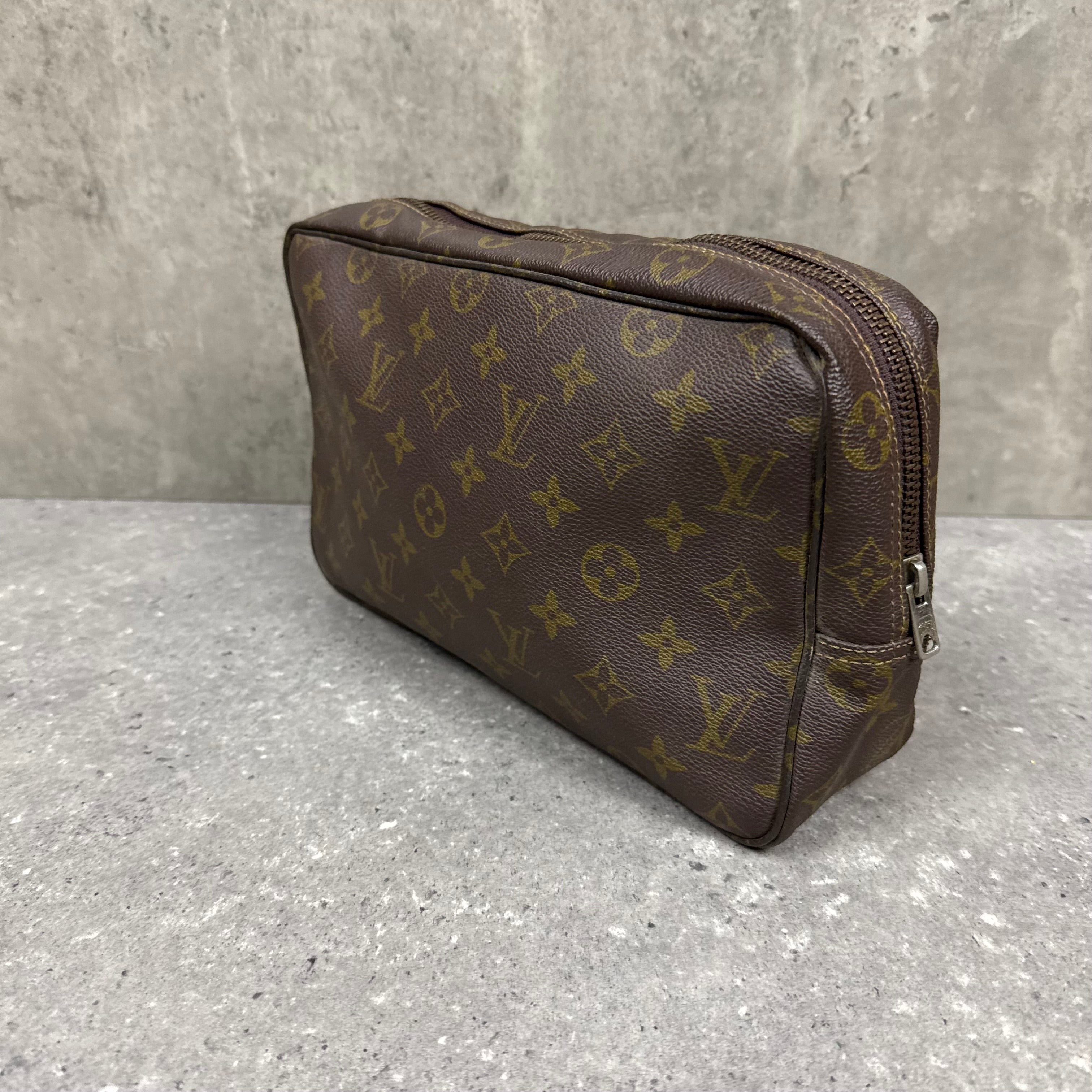 LOUIS VUITTON TOILETRY POUCH