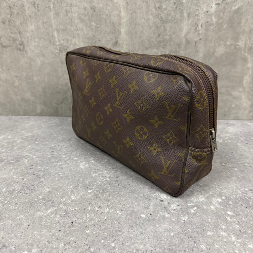 LOUIS VUITTON TOILETRY POUCH