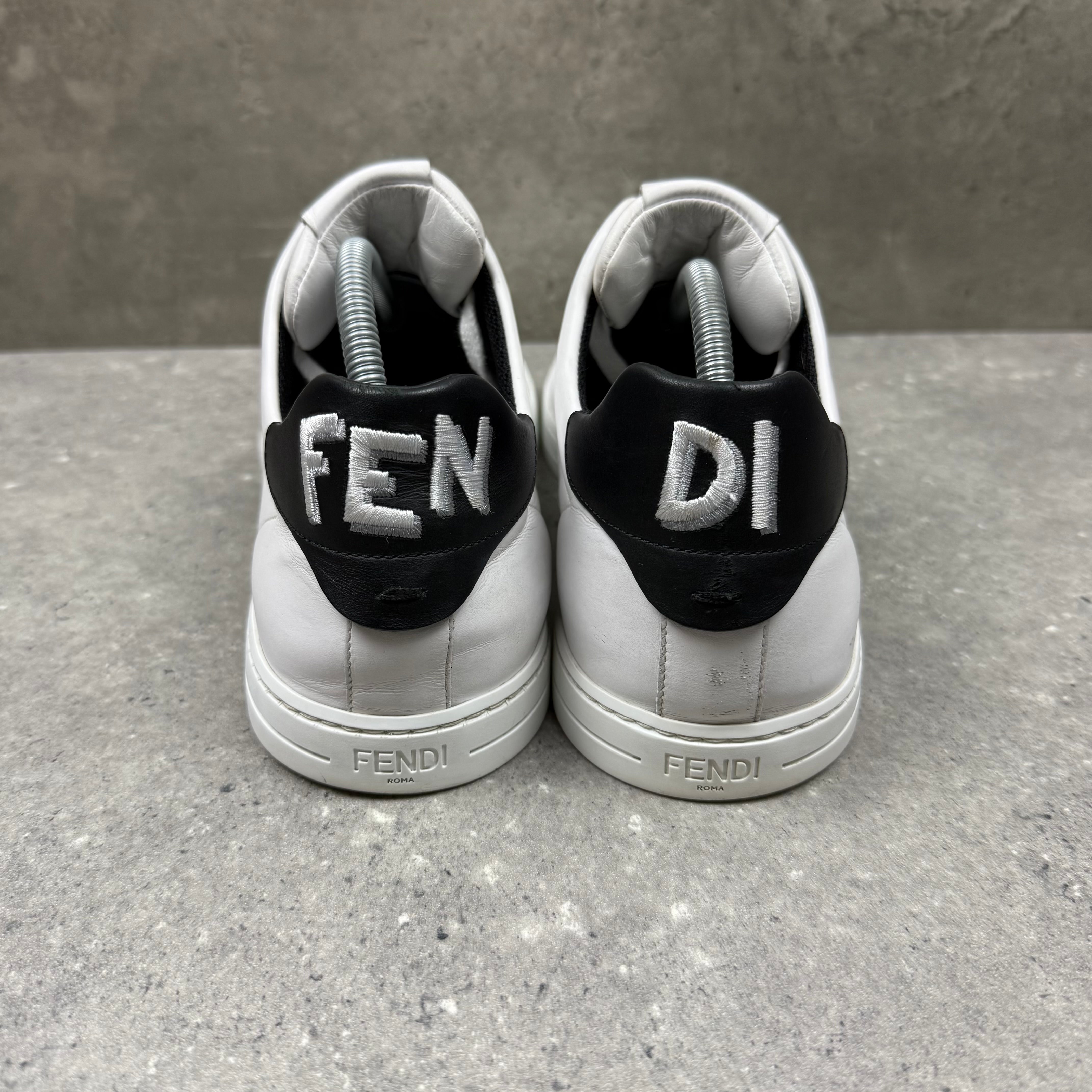 FENDI WHITE TRAINERS - (EU42.5 / UK8.5)