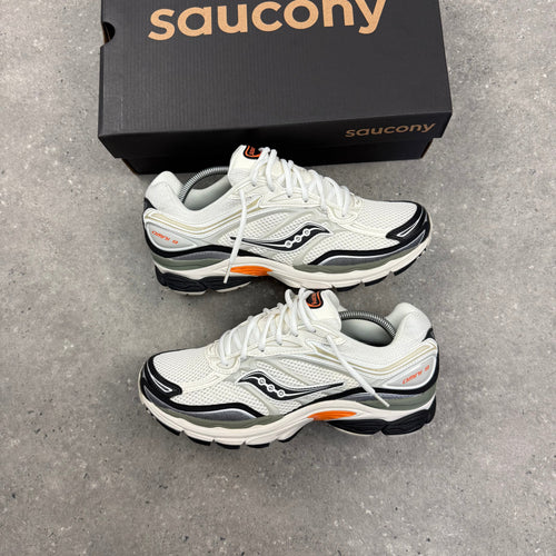 SAUCONY OMNI PRO GRID 9 - WHITE TUMERIC