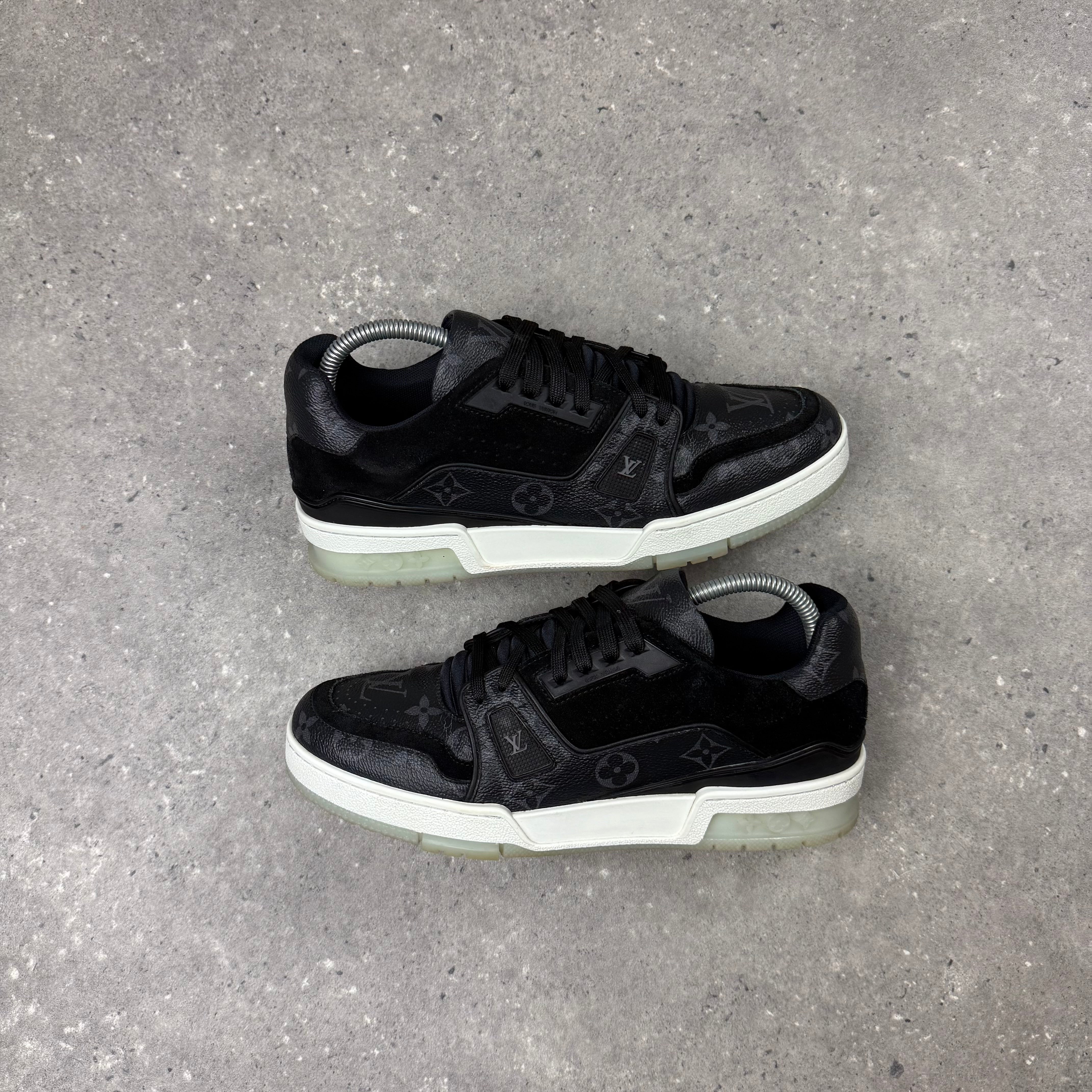 LOUIS VUITTON MONOGRAM ECLIPSE SNEAKERS - EU40 (FITS UK 7)