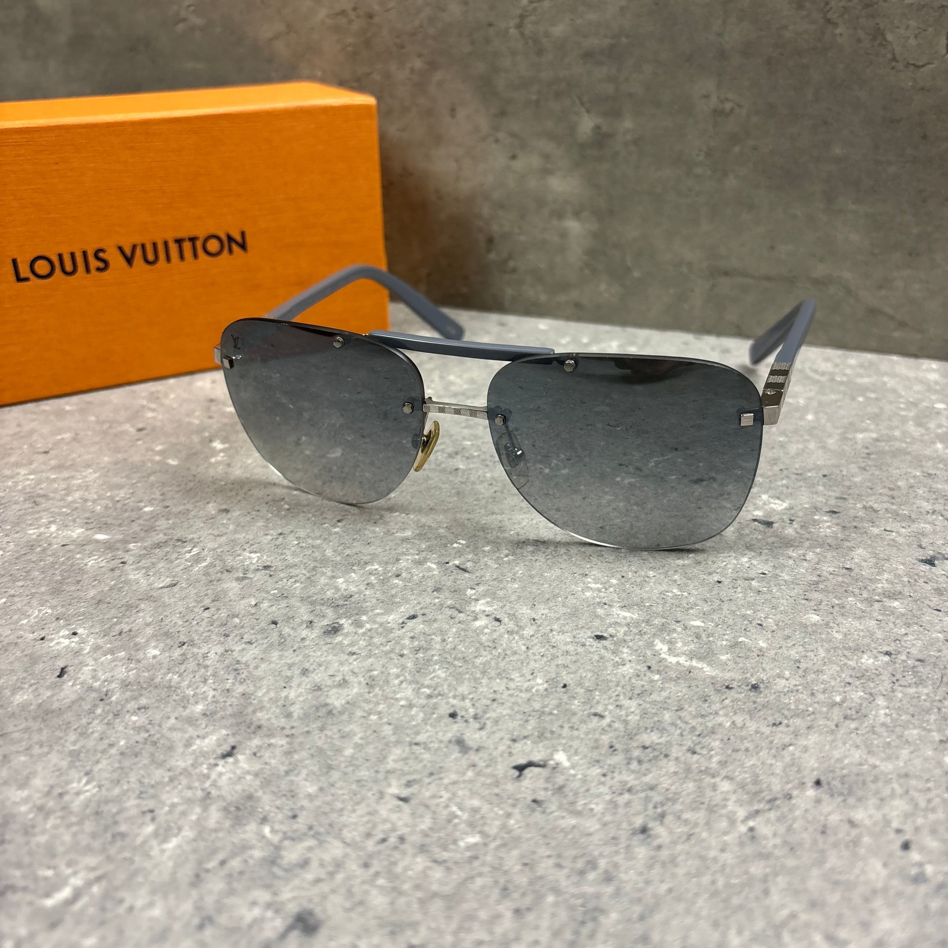 LOUIS VUITTON ATTITUDE SUNGLASSES