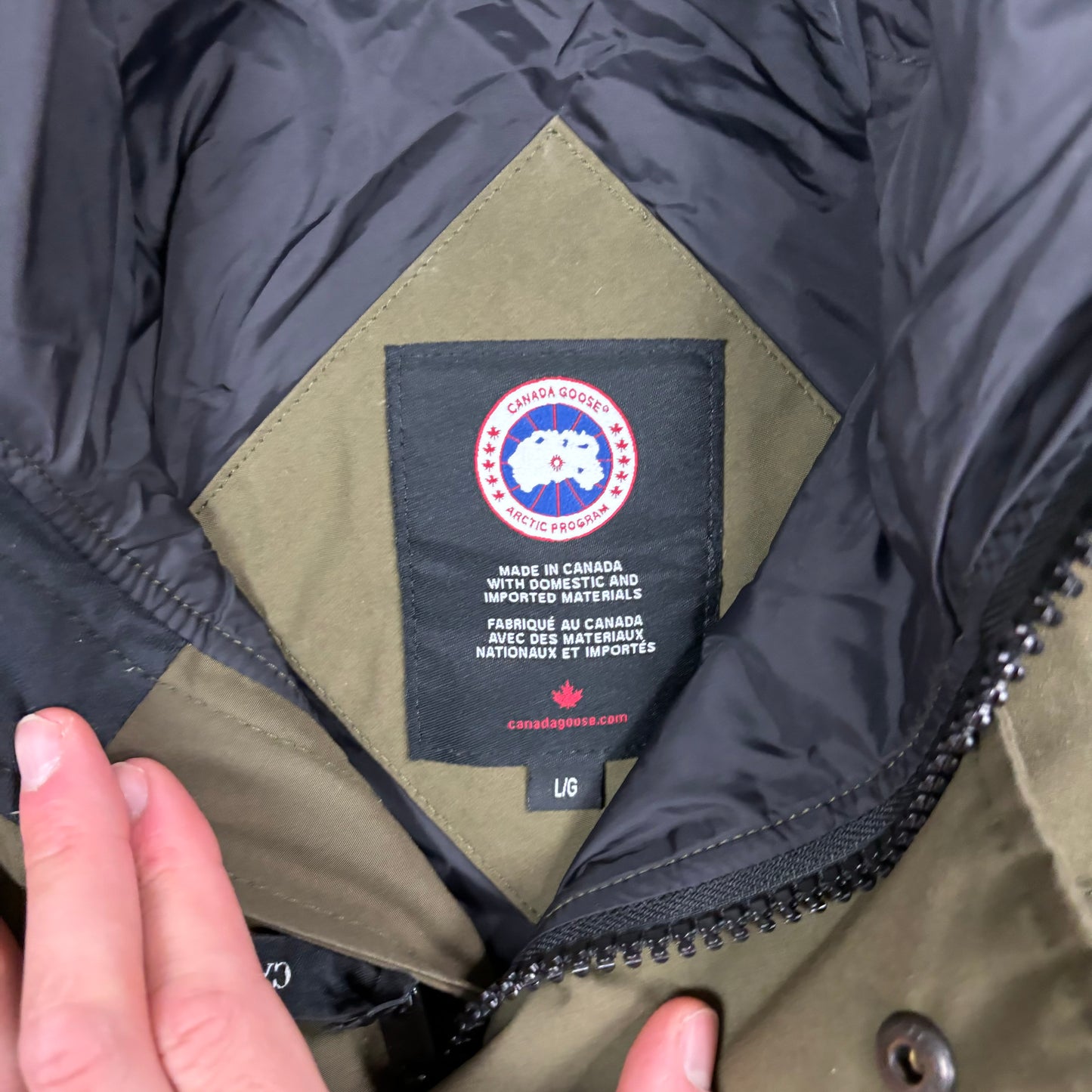 CANADA GOOSE CARSON PARKA - LARGE