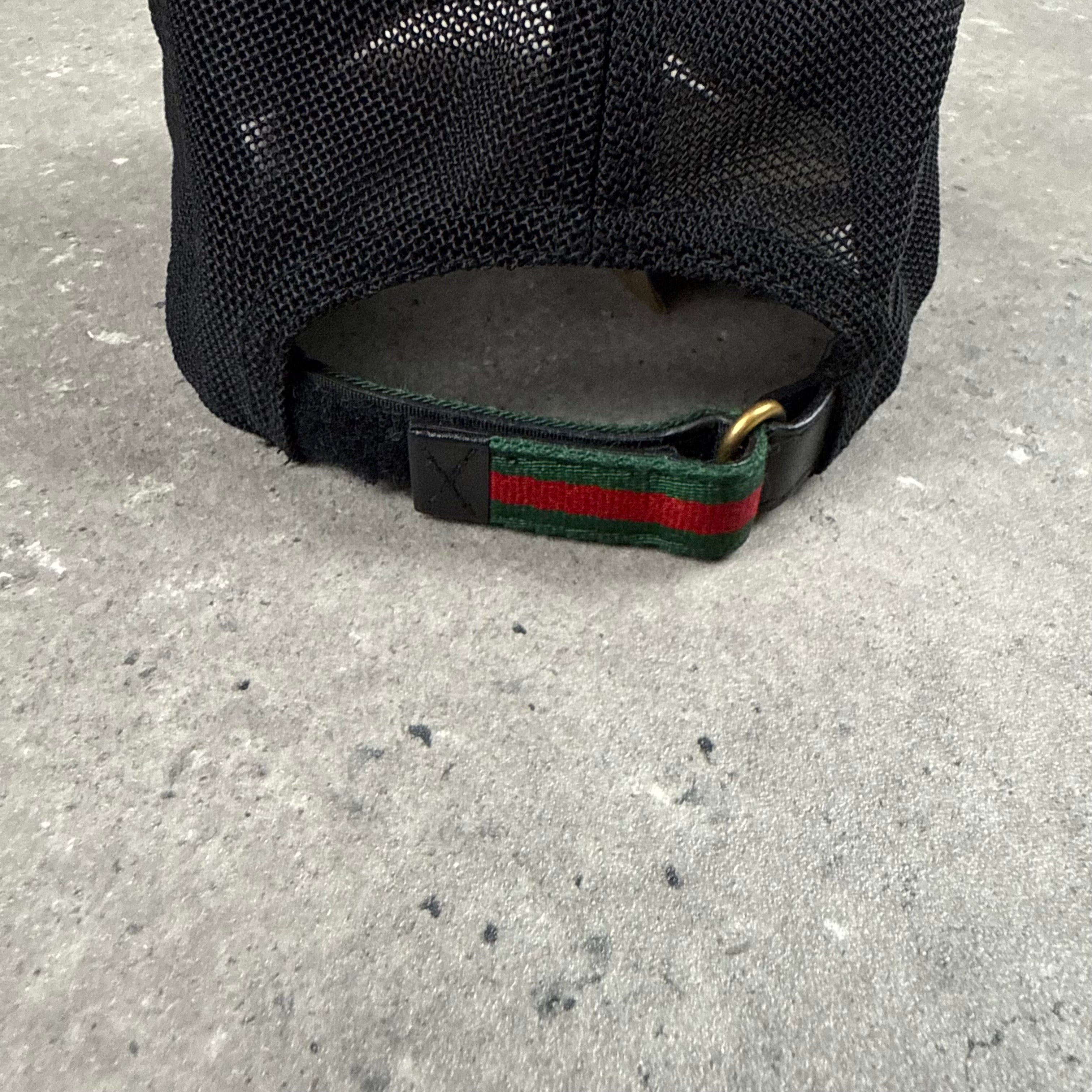 GUCCI TIGER PRINT CAP
