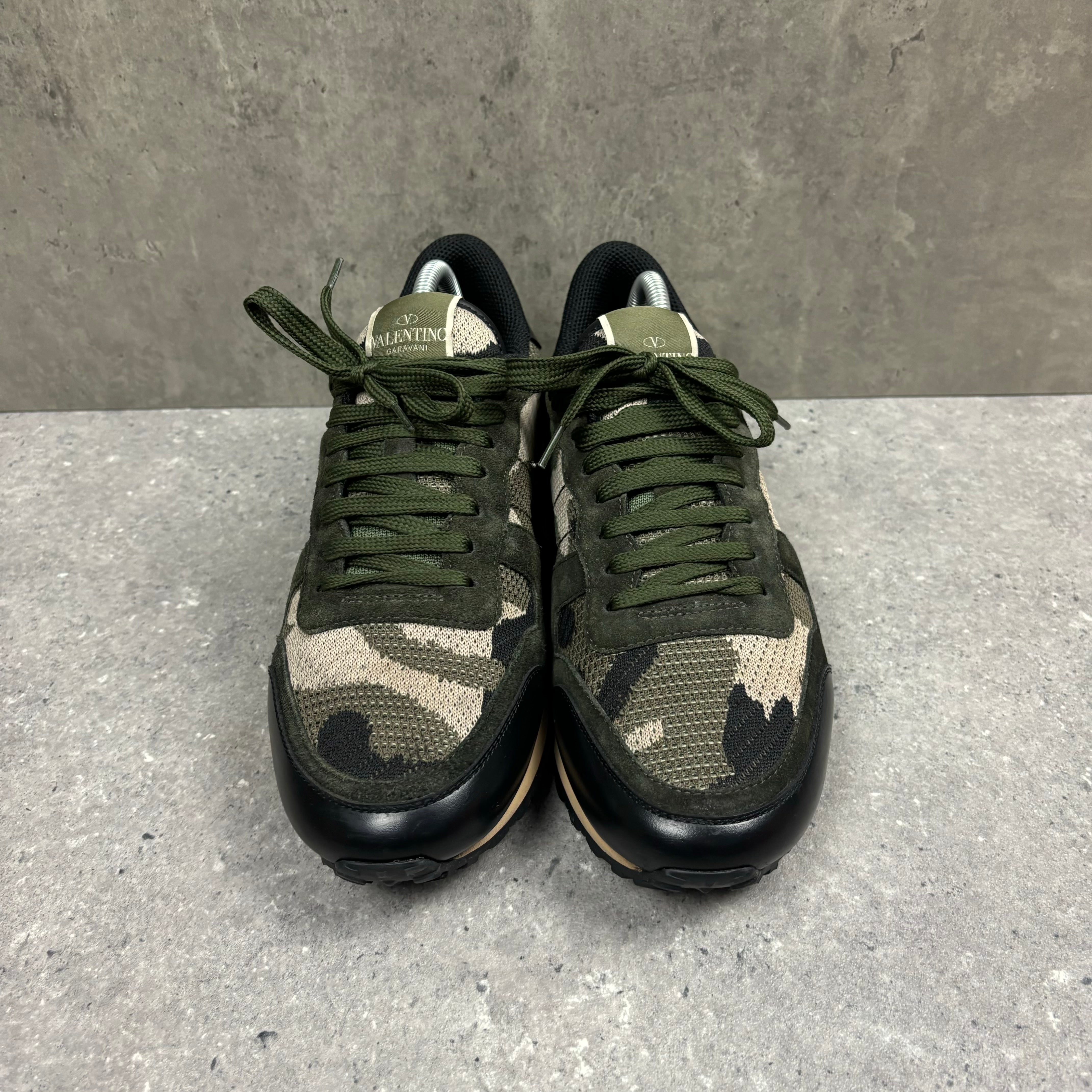 VALENTINO ROCKRUNNER KHAKI - (EU 41 / UK 7)